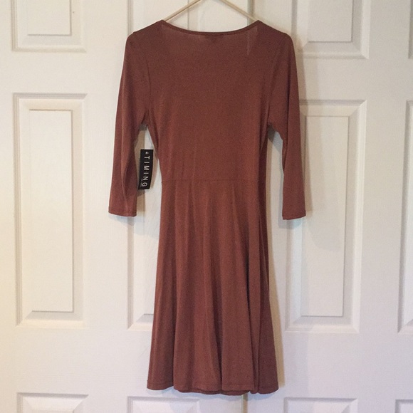 Wrap dress - Picture 2 of 2